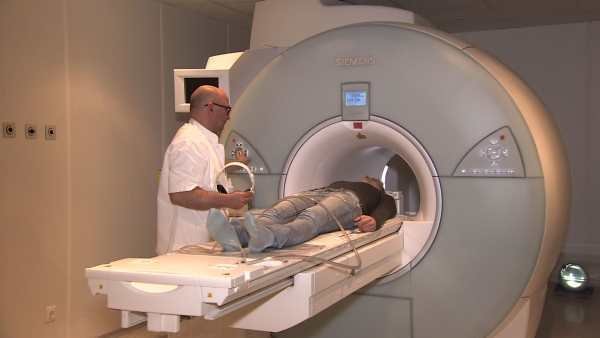 Có cần nhịn ăn khi chụp MRI?